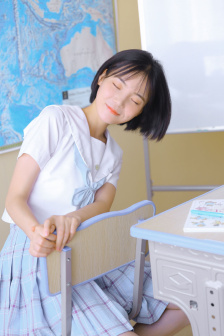 欺诈偶像